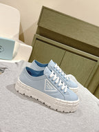 P-Sneakers