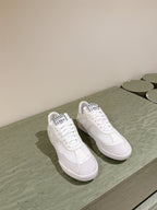 H-Sneakers