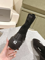 B-Sneakers