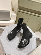 B-Sneakers
