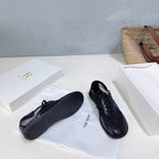 T-Sneakers