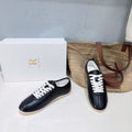 T-Sneakers