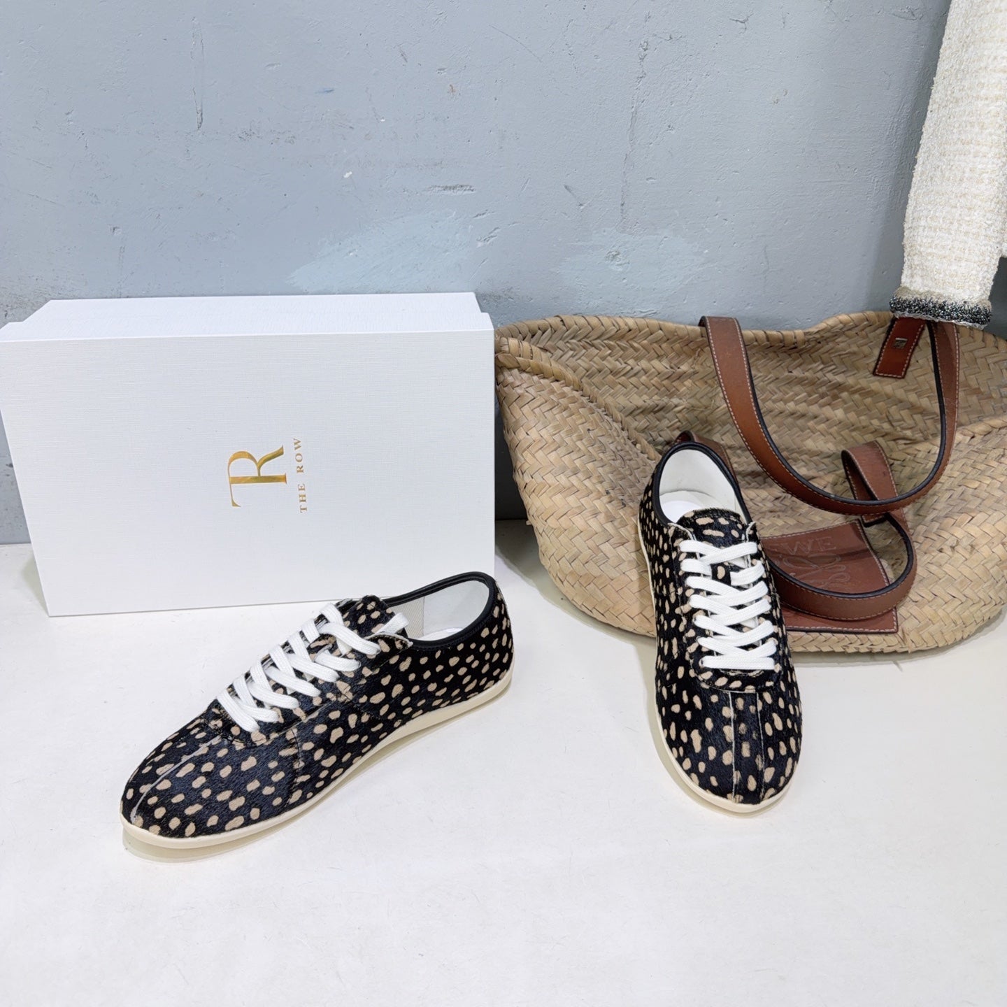 T-Sneakers