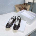 T-Sneakers