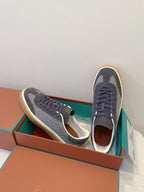 L-Sneakers