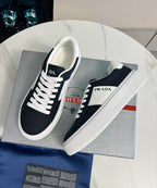 P-Sneakers