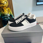 P-Sneakers