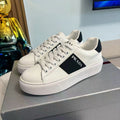 P-Sneakers