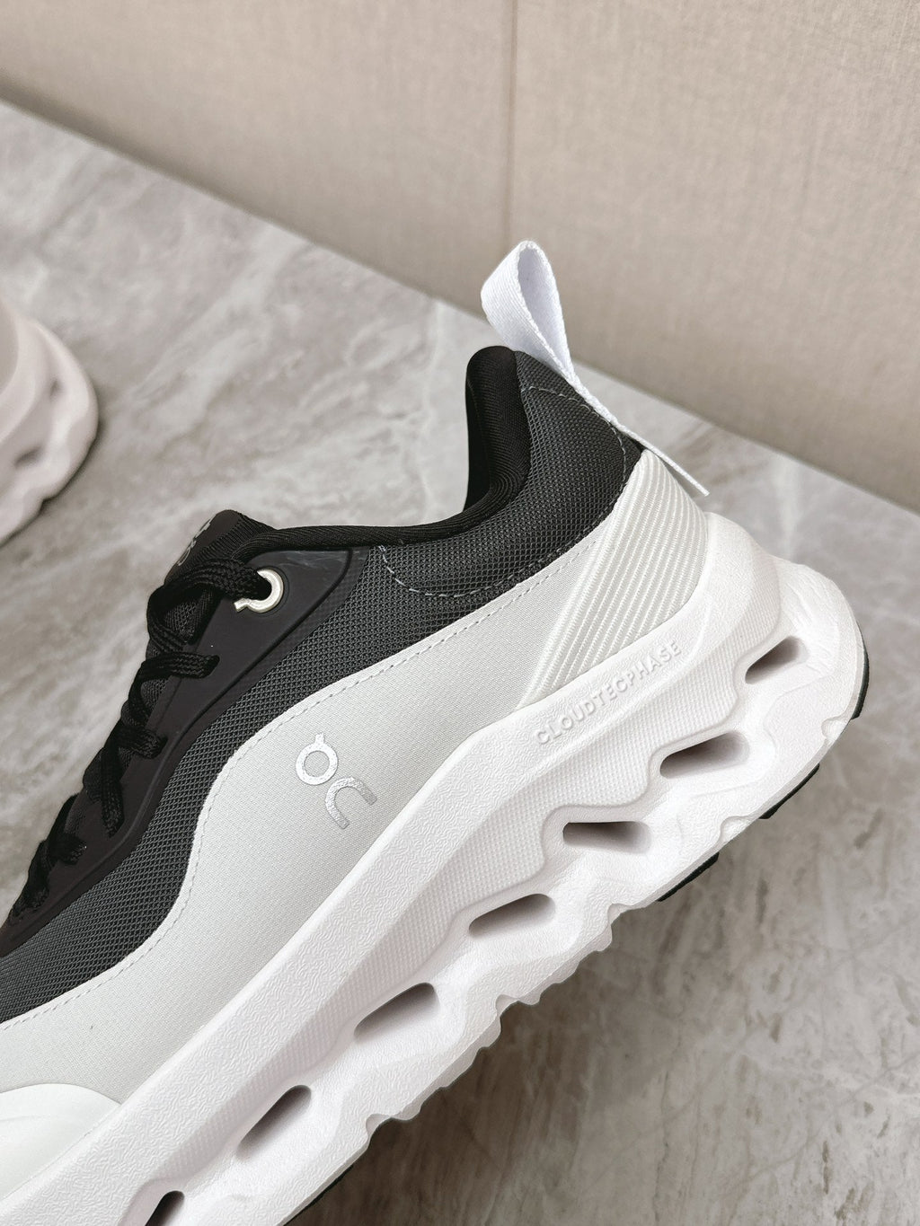 L2-Sneakers