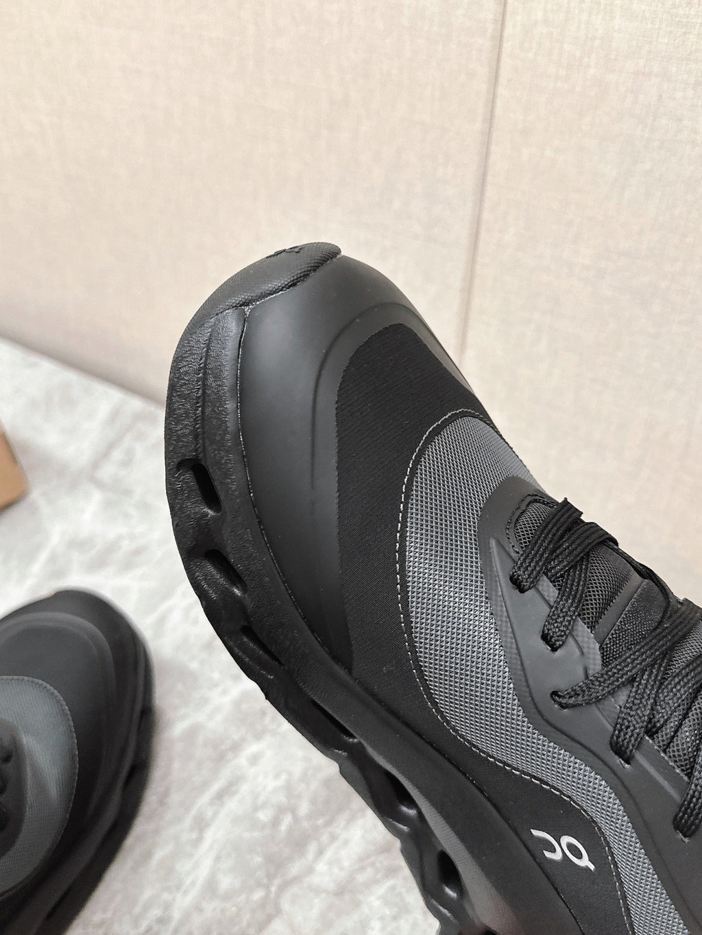 L2-Sneakers