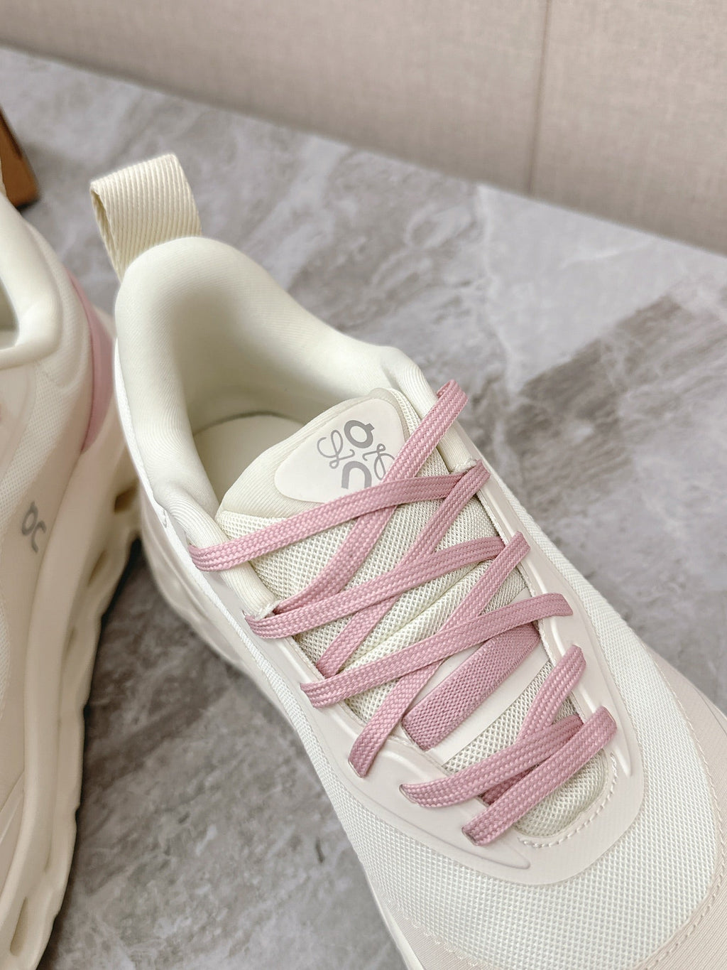 L2-Sneakers