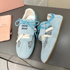M-Sneakers
