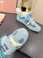 M-Sneakers