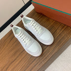 L-Sneakers