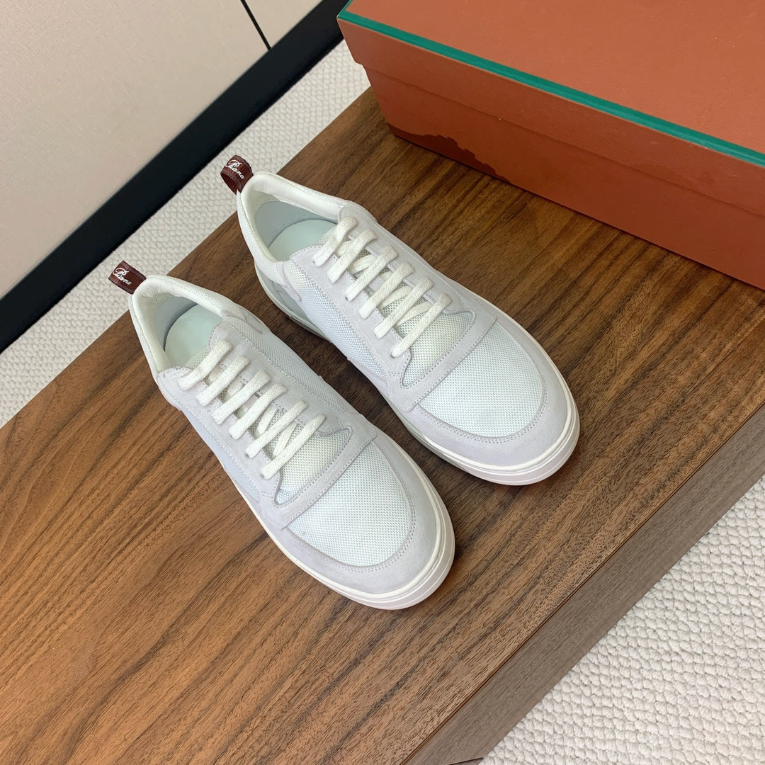 L-Sneakers