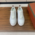 L-Sneakers