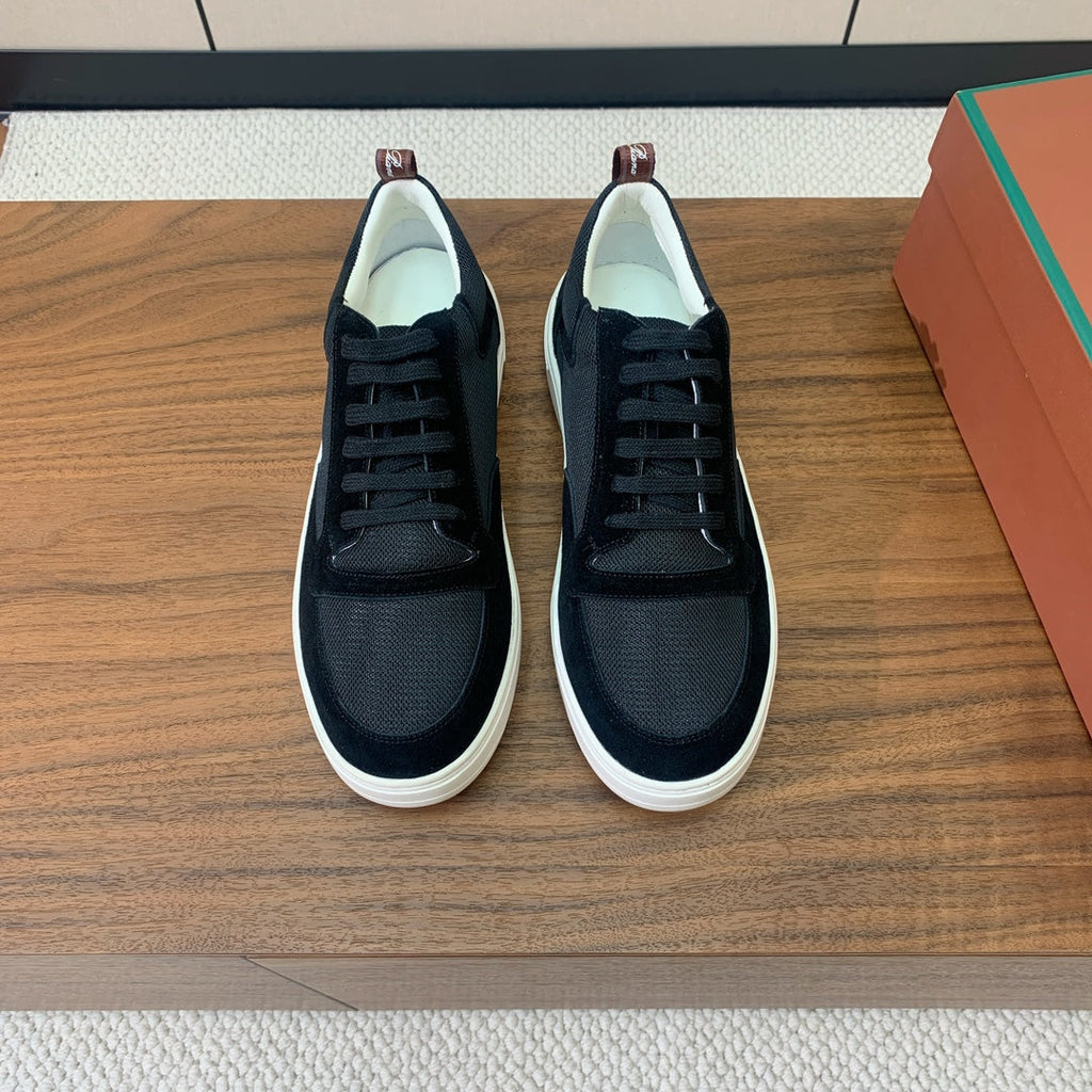 L-Sneakers