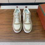 L-Sneakers