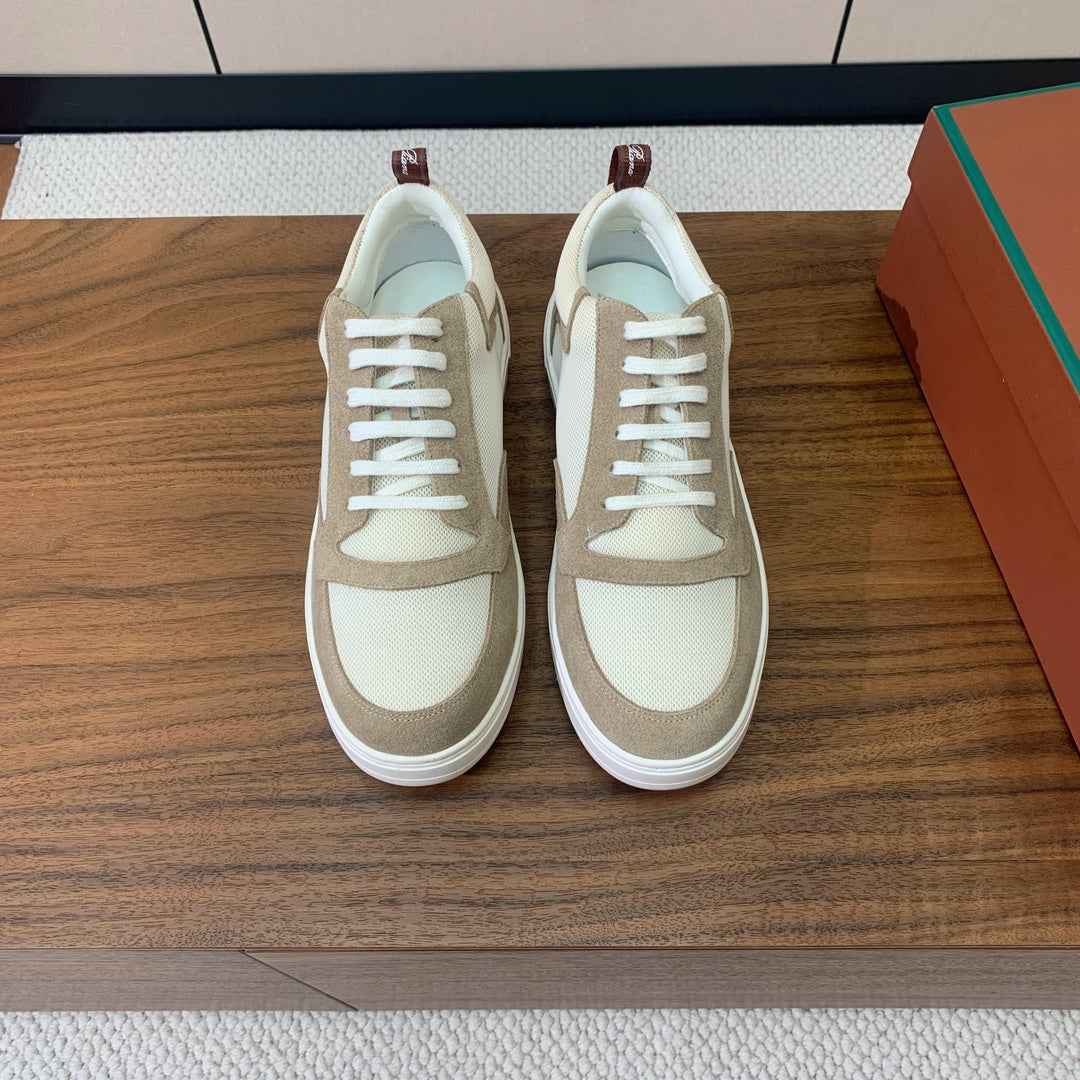 L-Sneakers