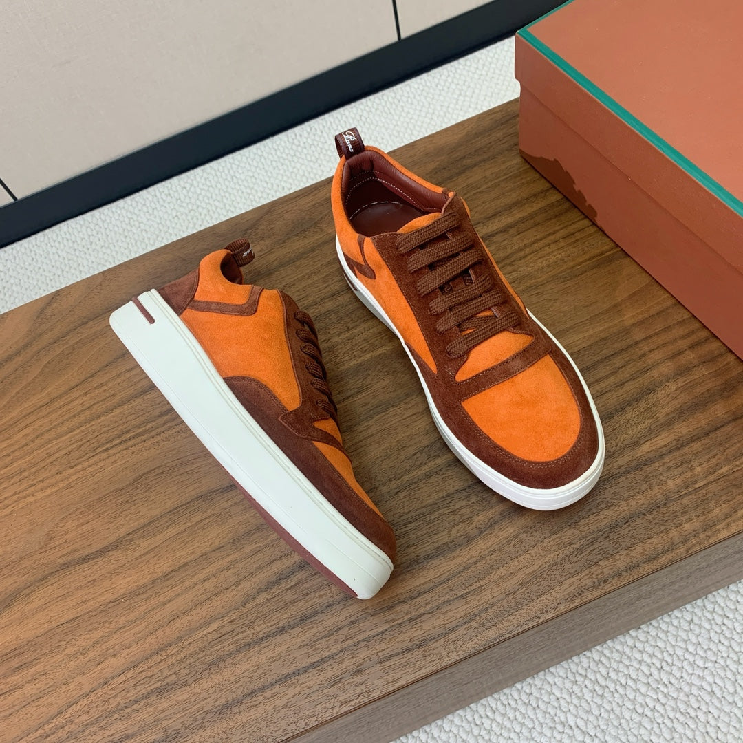 L-Sneakers
