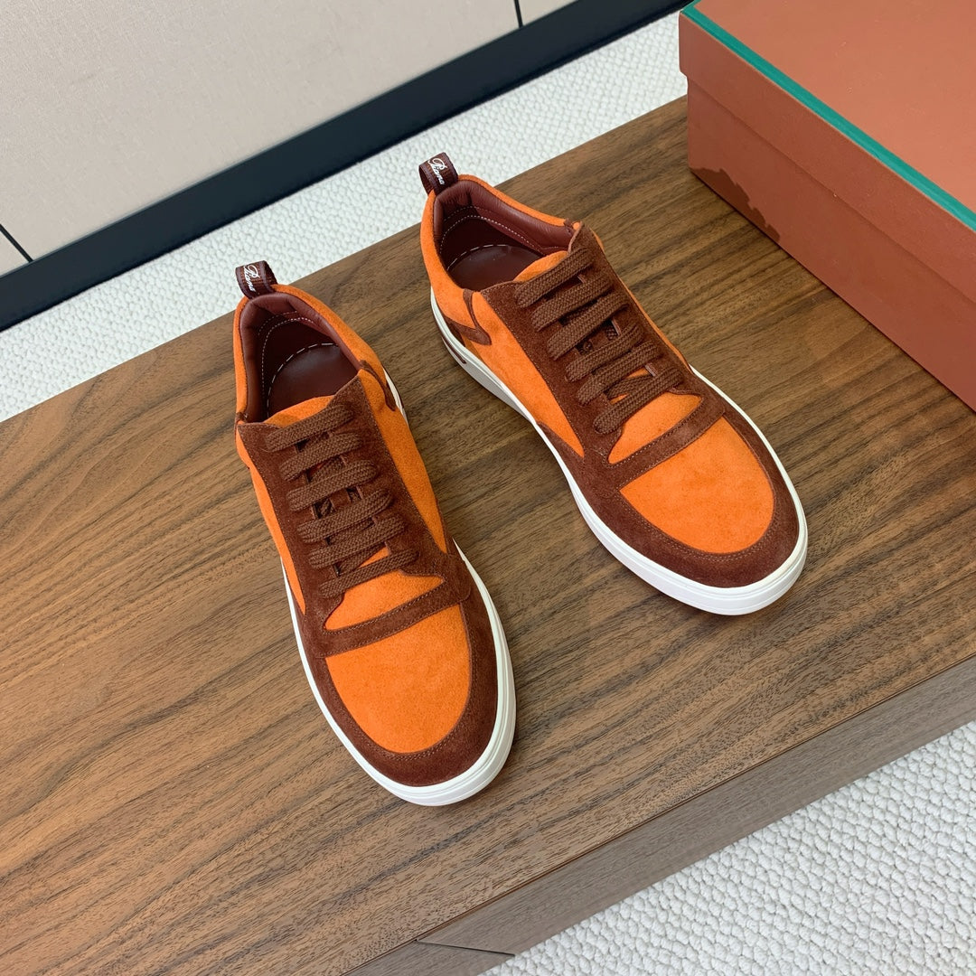 L-Sneakers