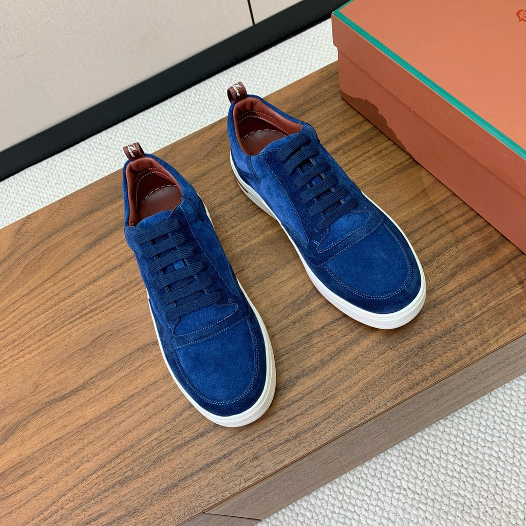 L-Sneakers