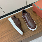 L-Sneakers