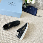 P-Sneakers