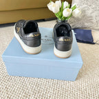 P-Sneakers