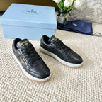 P-Sneakers