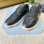P-Sneakers