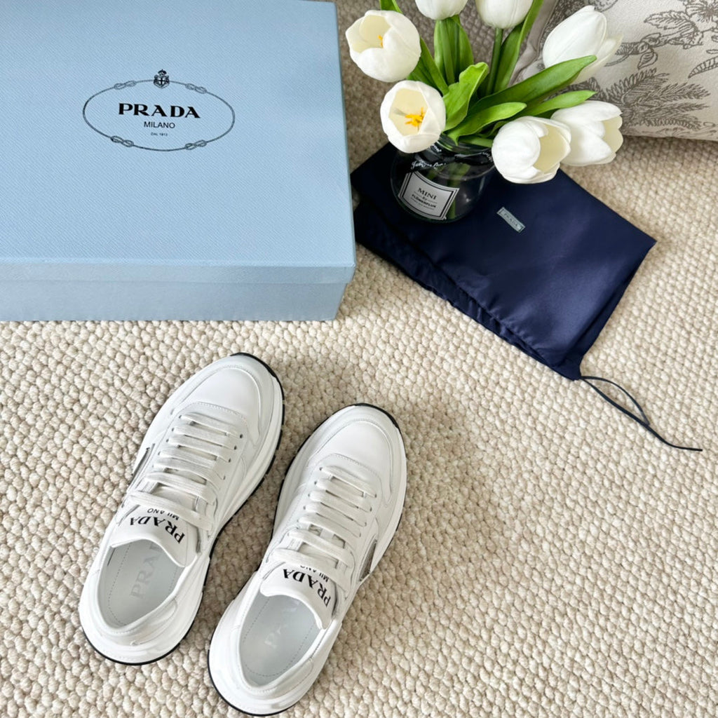P-Sneakers
