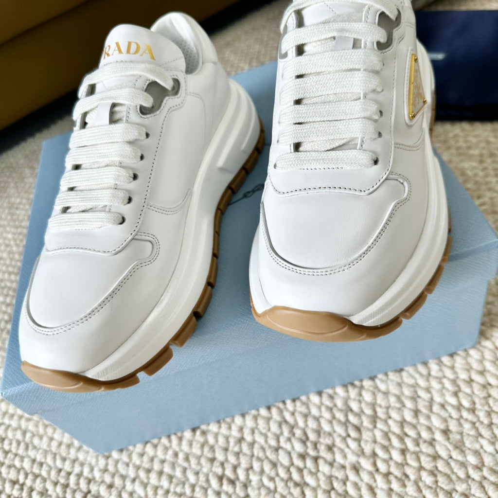 P-Sneakers