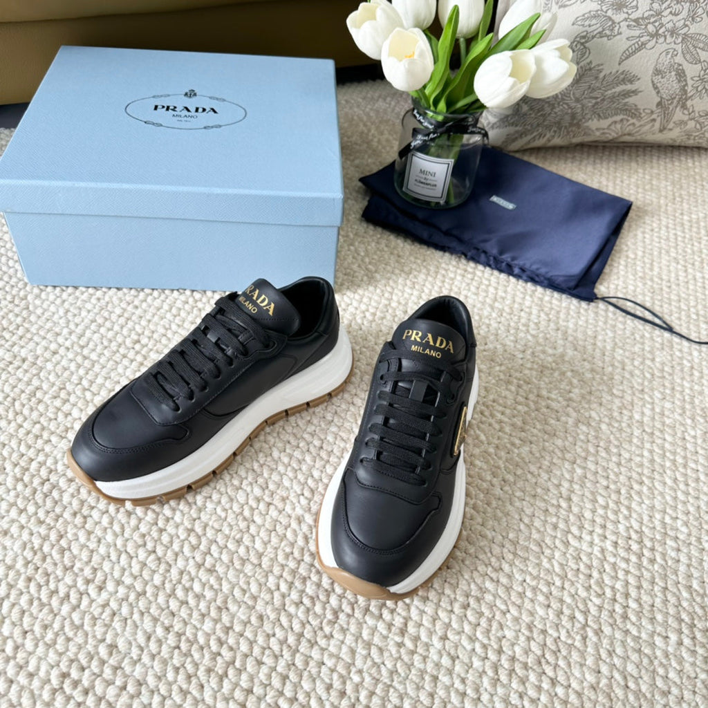P-Sneakers