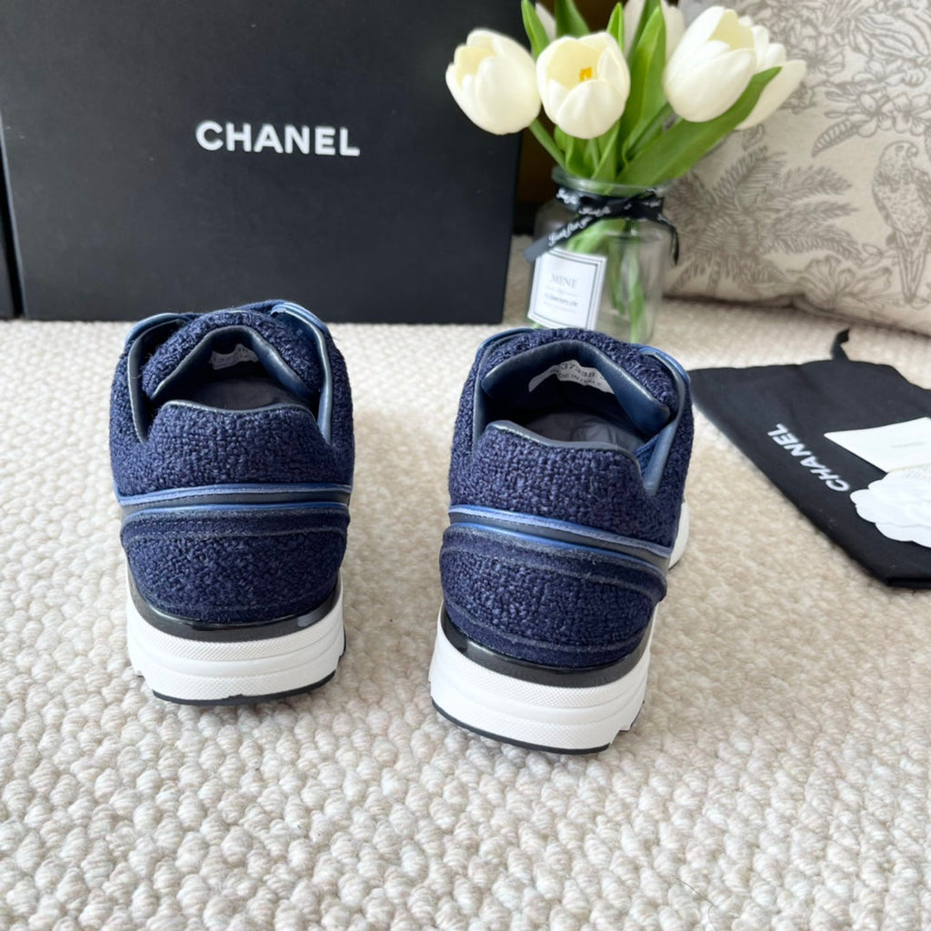 C-Sneakers