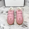 M-Sneakers