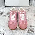 M-Sneakers