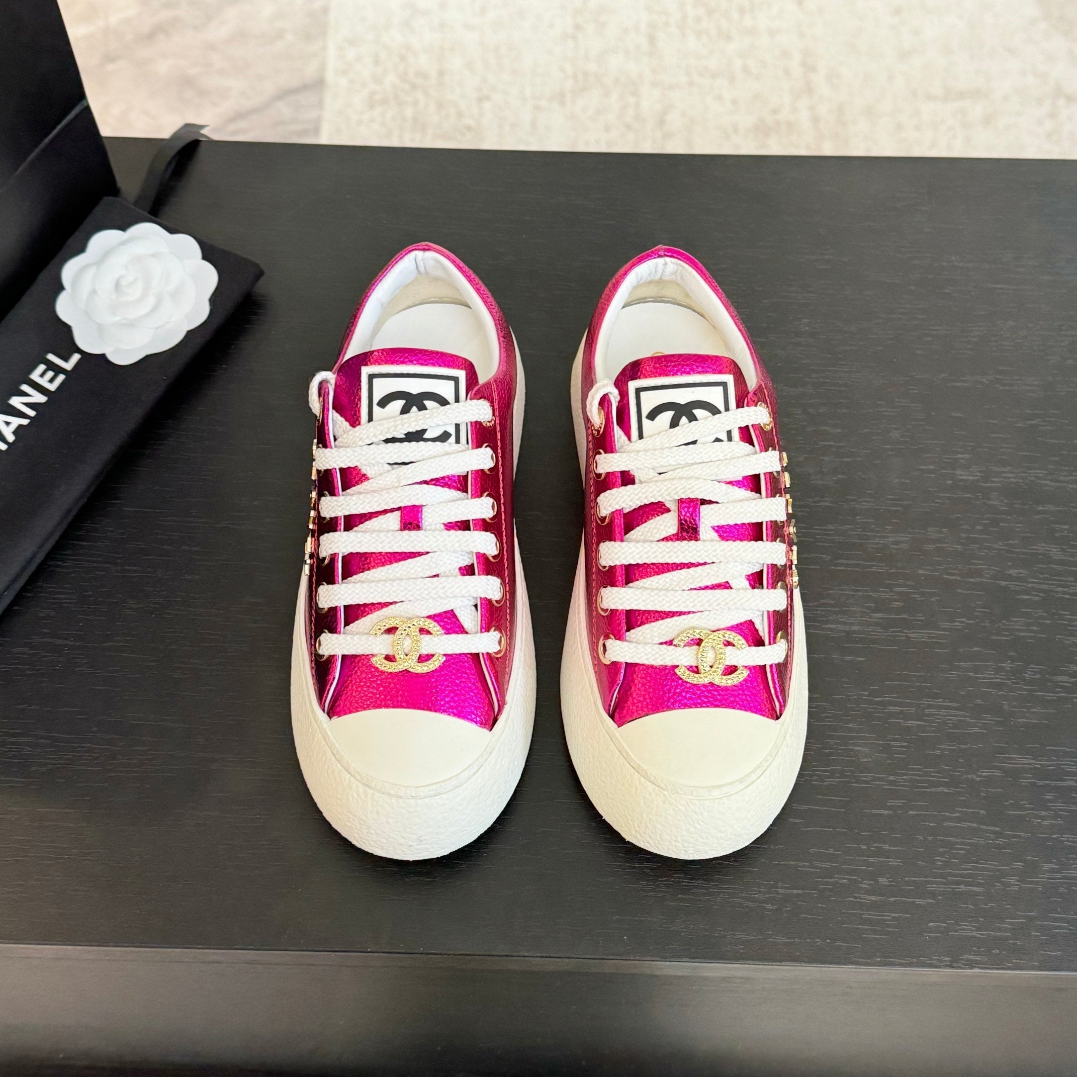 C-Sneakers