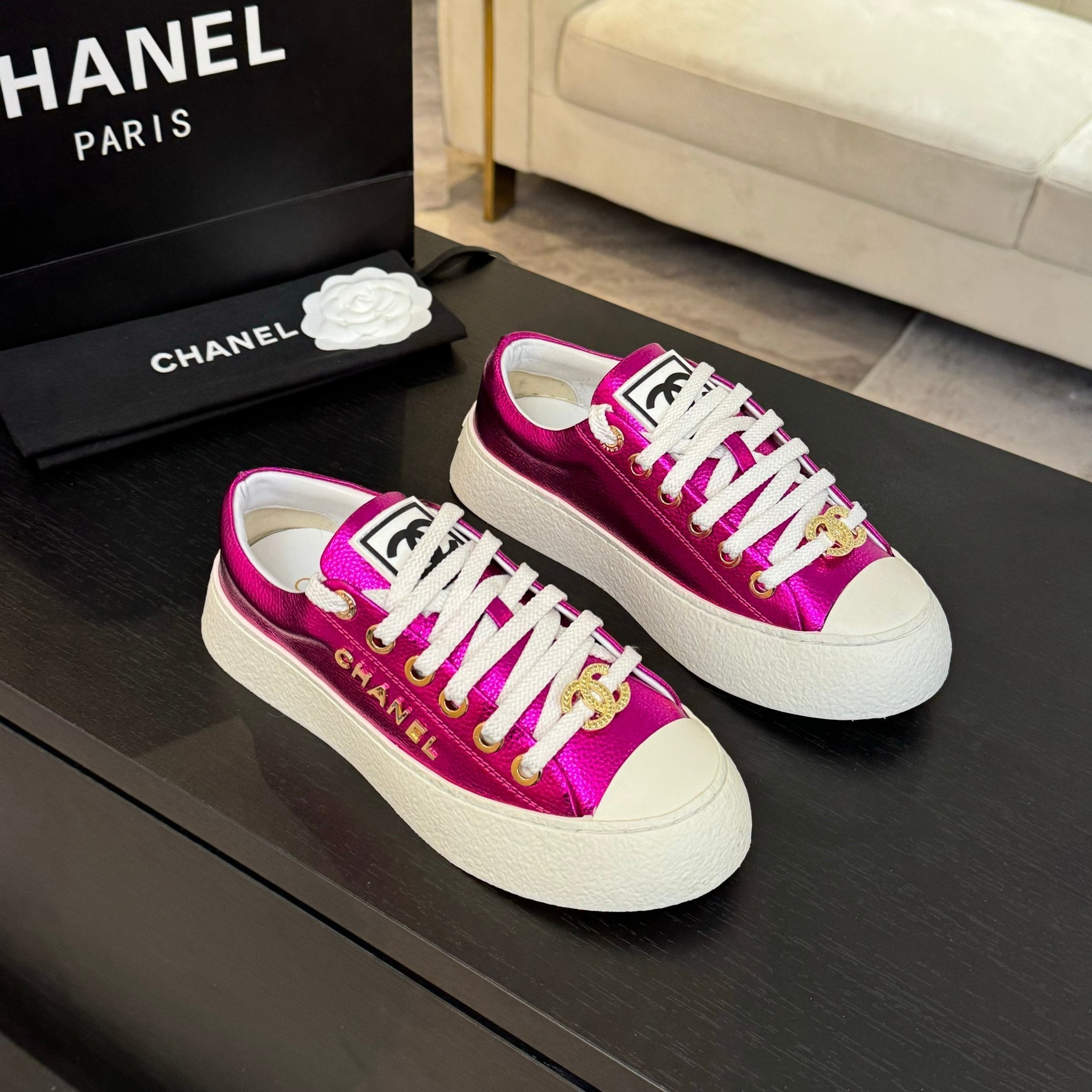 C-Sneakers