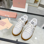 M-Sneakers