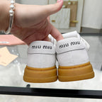 M-Sneakers