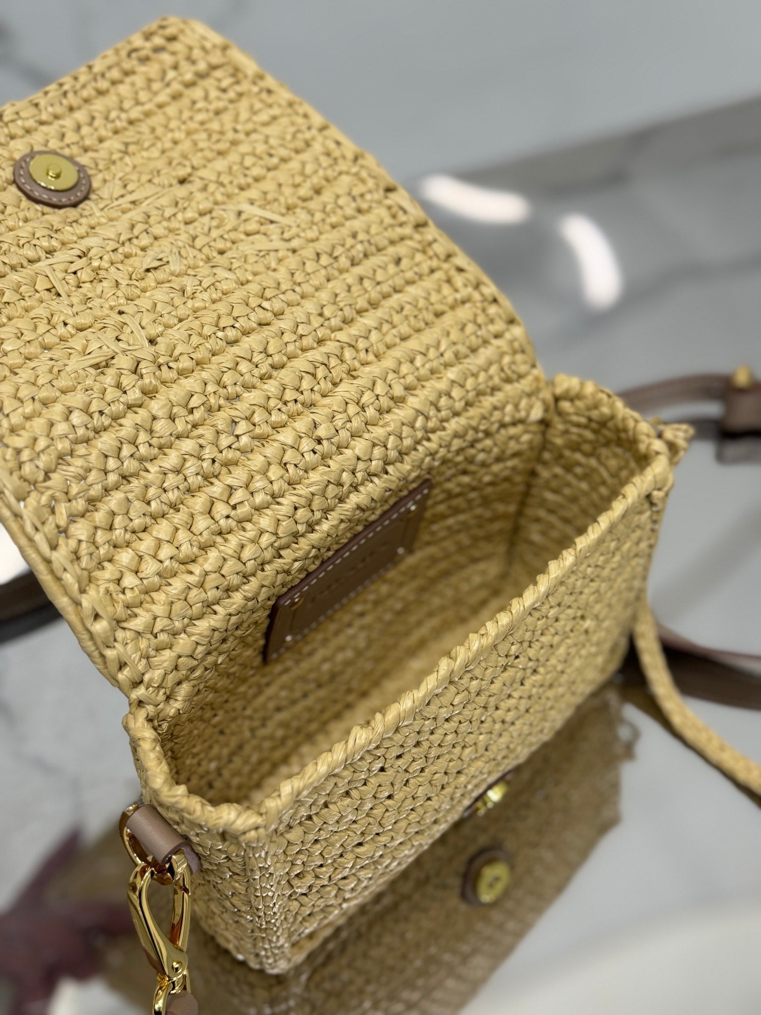 P-Shoulder Bag