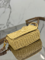 P-Shoulder Bag
