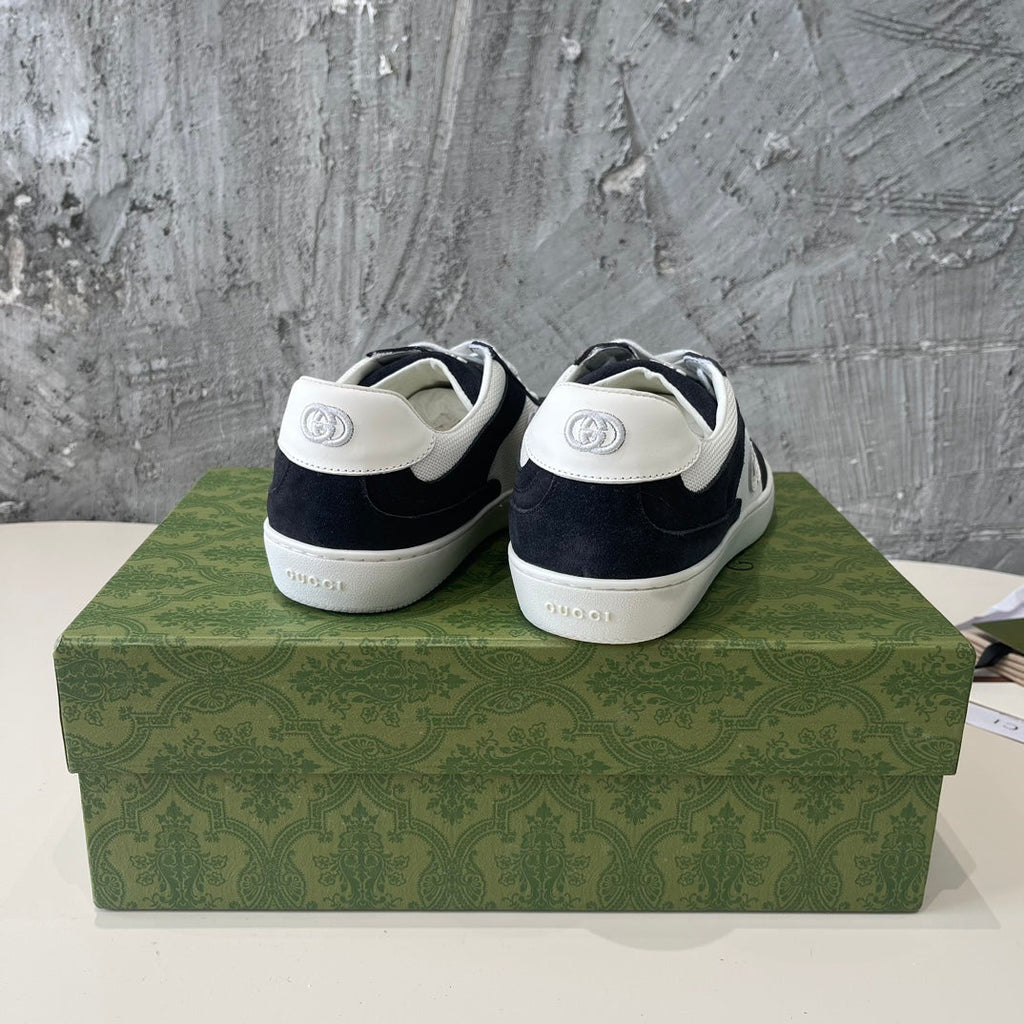 G-Sneakers
