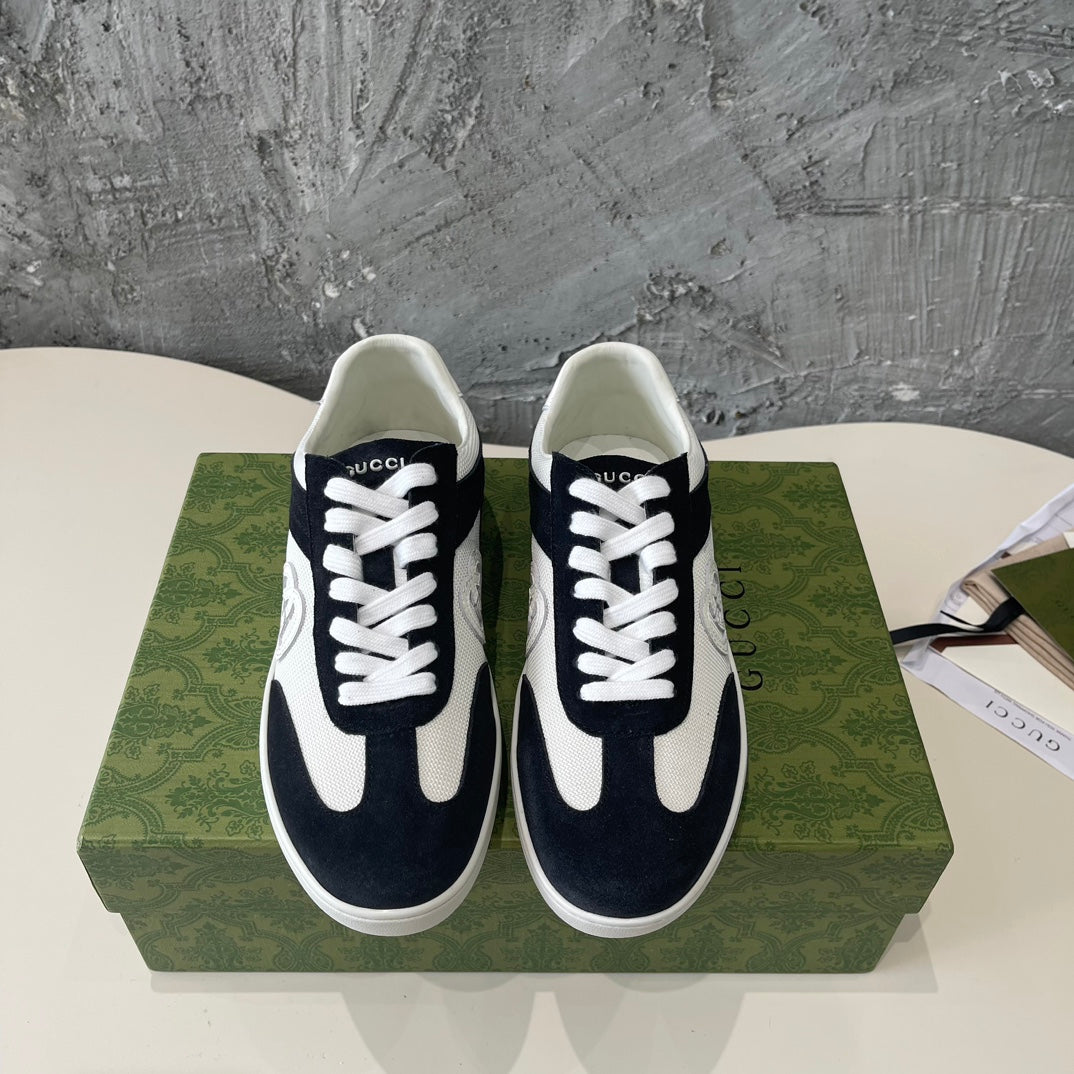 G-Sneakers