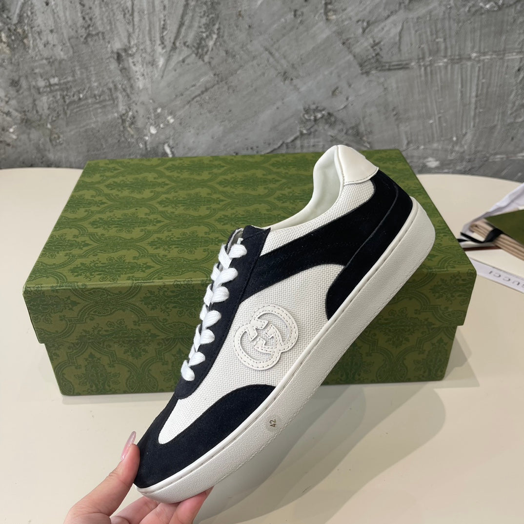 G-Sneakers