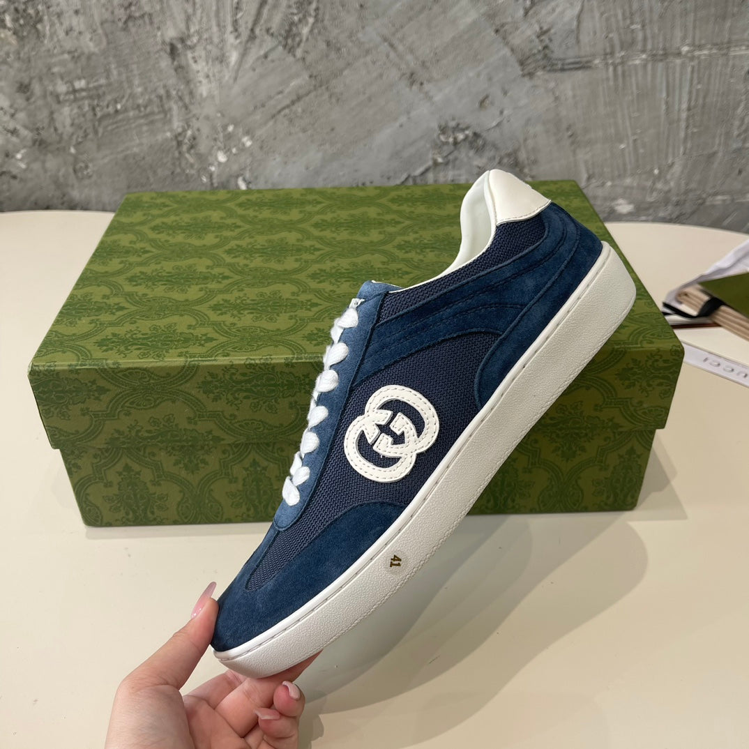 G-Sneakers