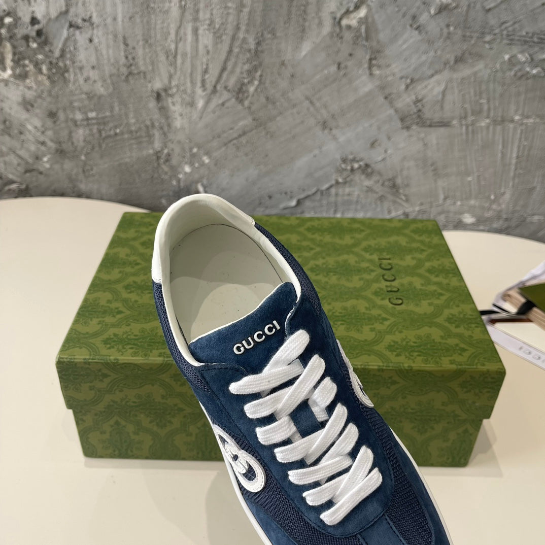 G-Sneakers
