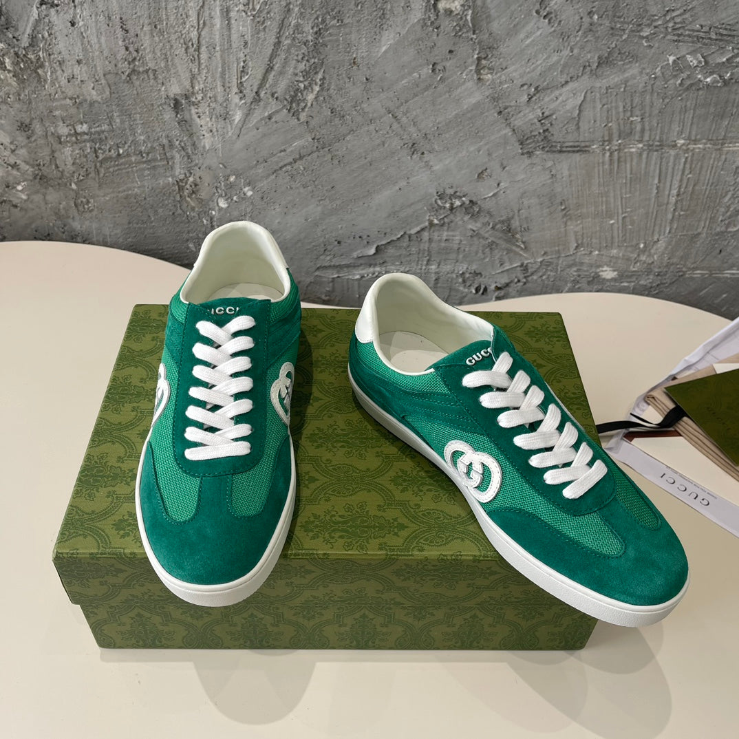 G-Sneakers