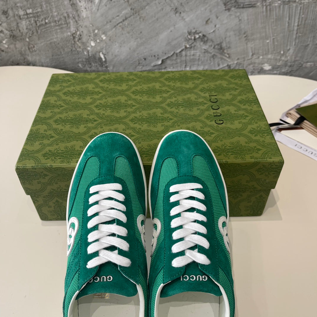 G-Sneakers